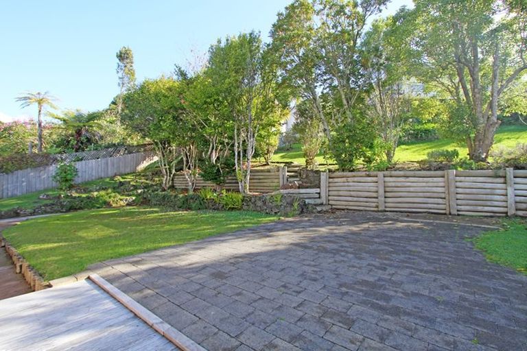 Photo of property in 84 Porritt Avenue, Chatswood, Auckland, 0626