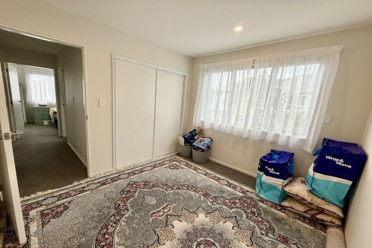 Photo of property in 1/6 Bertram Grove, Naenae, Lower Hutt, 5011