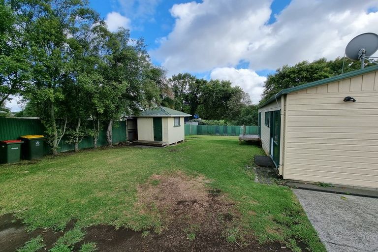 Photo of property in 4 Staines Avenue, Mangere East, Auckland, 2024