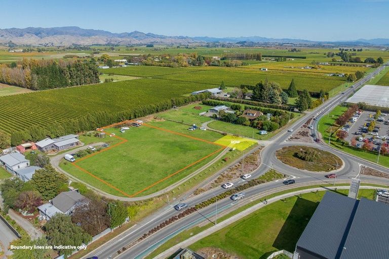 Photo of property in 211 Middle Renwick Road, Springlands, 7271