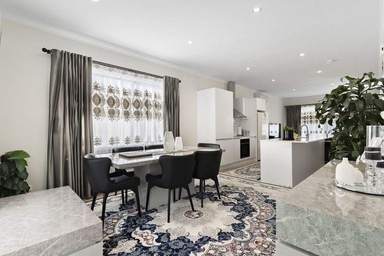 Photo of property in 10 Grey Warbler Road, Hobsonville, Auckland, 0616