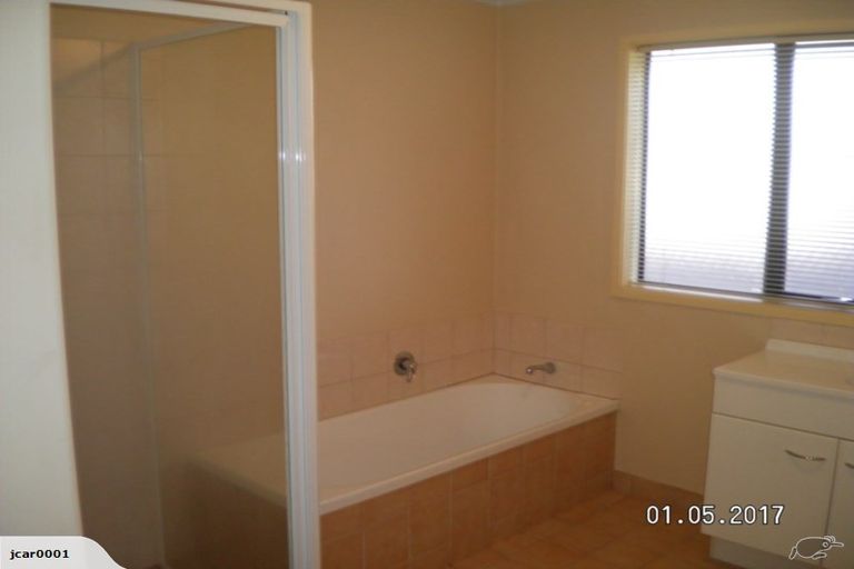 Photo of property in 12 Guildford Place, Rototuna North, Hamilton, 3210