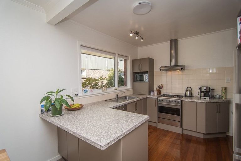 Photo of property in 28 Orbell Street, Highfield, Timaru, 7910