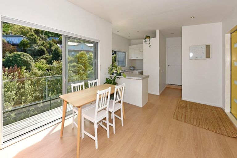 Photo of property in 21b Cornwall Road, Lyttelton, 8082