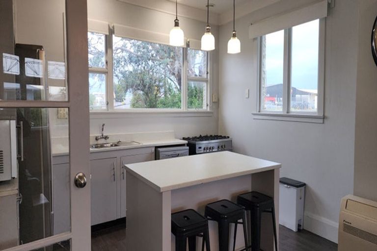 Photo of property in 1 Lowe Street, Avenal, Invercargill, 9810