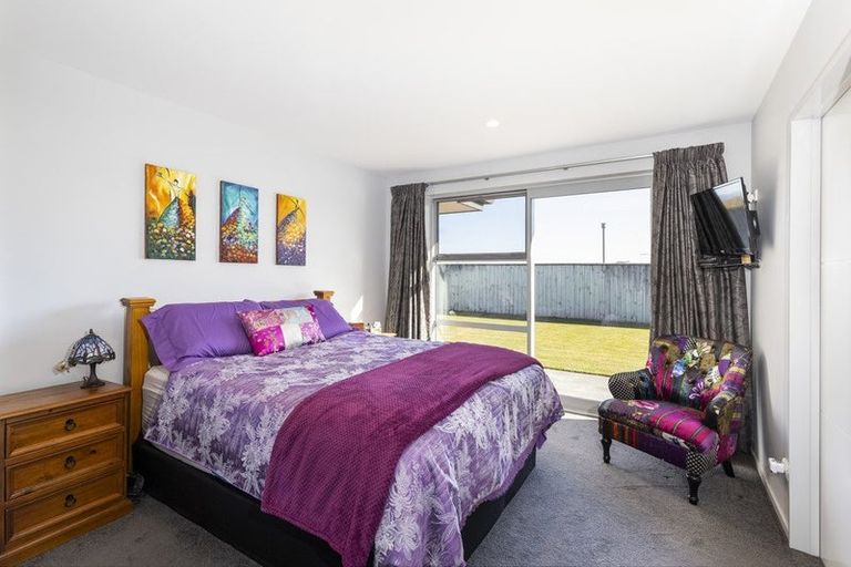 Photo of property in 22 Windsor Close, Springlands, Blenheim, 7201