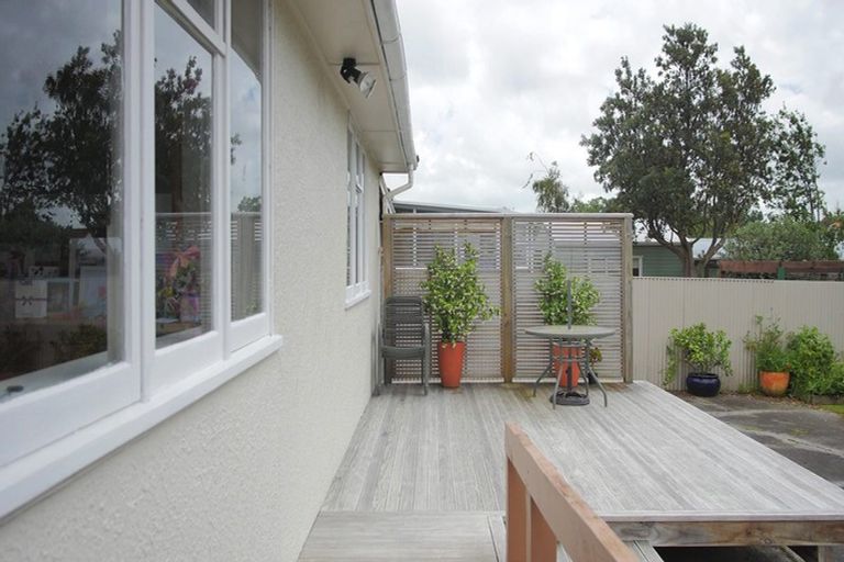 Photo of property in 7 Bristol Crescent, Roslyn, Palmerston North, 4414