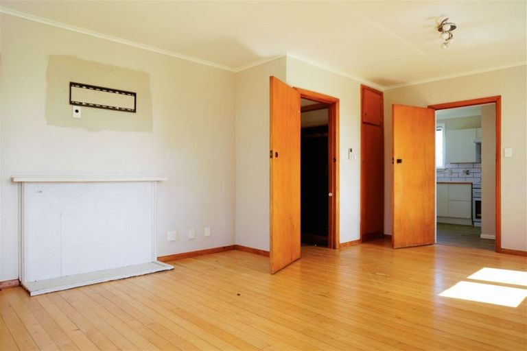 Photo of property in 43 Futter Street, Foxton, 4814