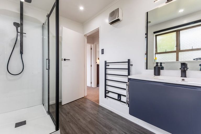 Photo of property in 64 Atkinson Avenue, Otaki Beach, Otaki, 5512