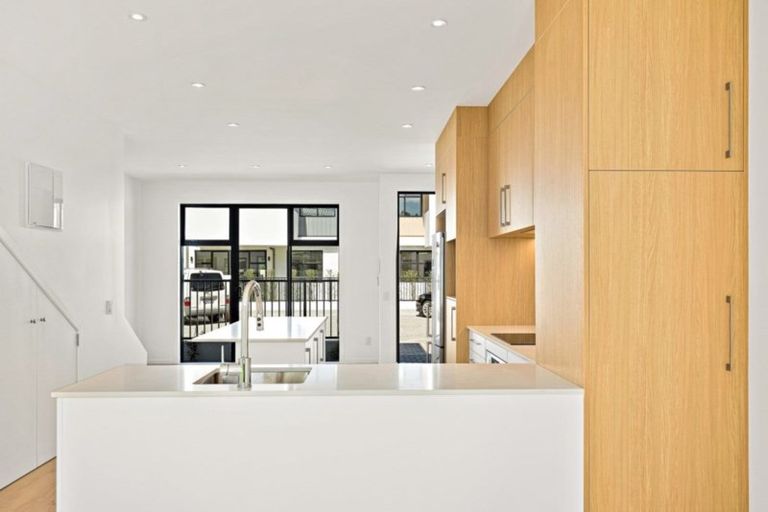 Photo of property in 7/447 Hibiscus Coast Highway, Orewa, 0931