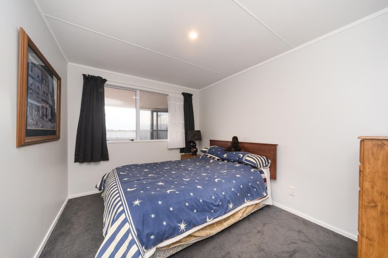 Photo of property in 873 Roberts Line, Bunnythorpe, Palmerston North, 4478