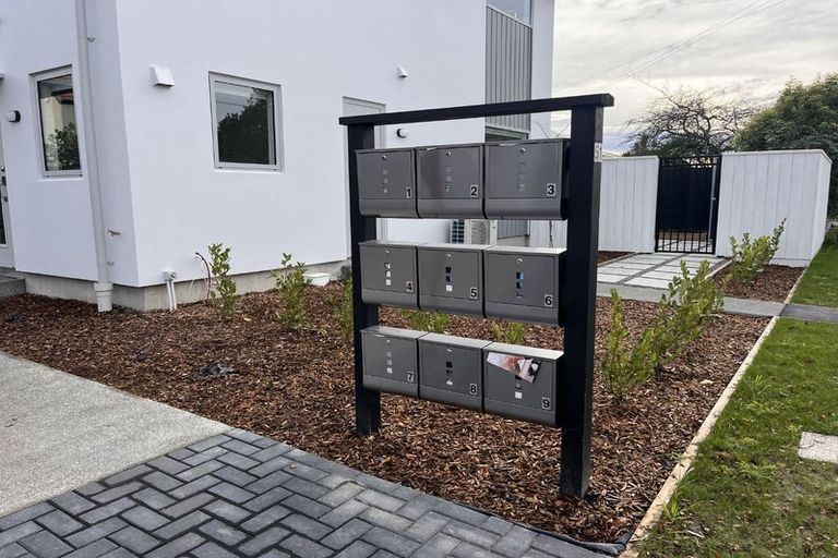 Photo of property in 4/51 Hills Road, Edgeware, Christchurch, 8013