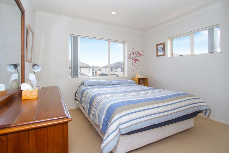 Photo of property in 8 Thyme Court, Flat Bush, Auckland, 2016