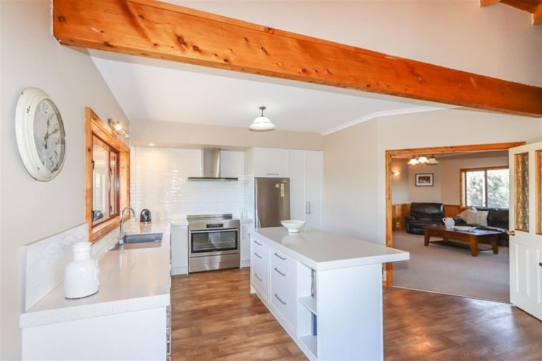 Photo of property in 13 Bosworth Street, Egmont Village, 4372