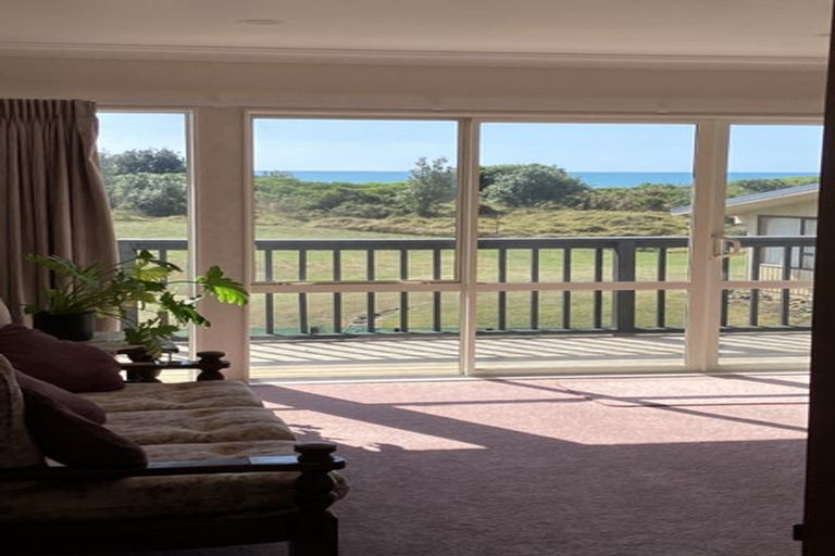 Photo of property in 42 Kaka Street, Ahipara, Kaitaia, 0481