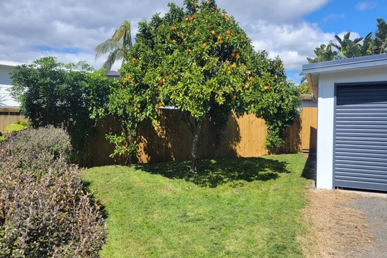 Photo of property in 14 Harbour View Road, Omokoroa, 3114