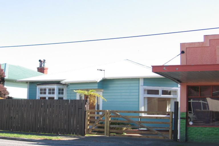 Photo of property in 117 Cuba Street, Petone, Lower Hutt, 5012