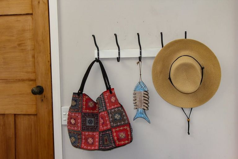 Photo of property in 90a Awa Road, Seatoun, Wellington, 6022