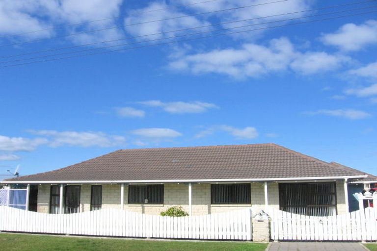 Photo of property in 5 Te Awa Street, Foxton Beach, Foxton, 4815
