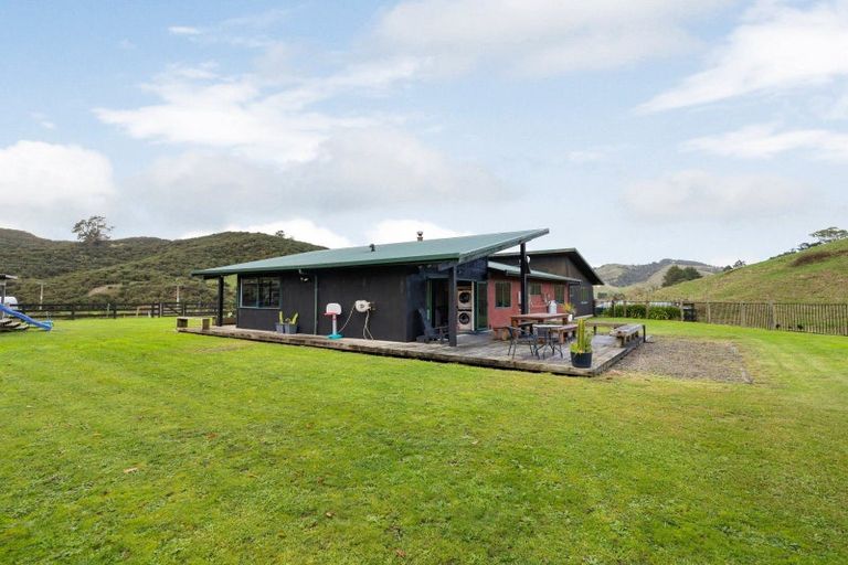 Photo of property in 969 Waingaro Road, Glen Massey, 3793