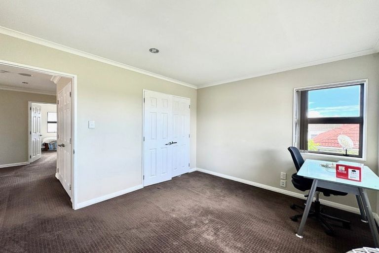 Photo of property in 77 Carruth Road, Papatoetoe, Auckland, 2025