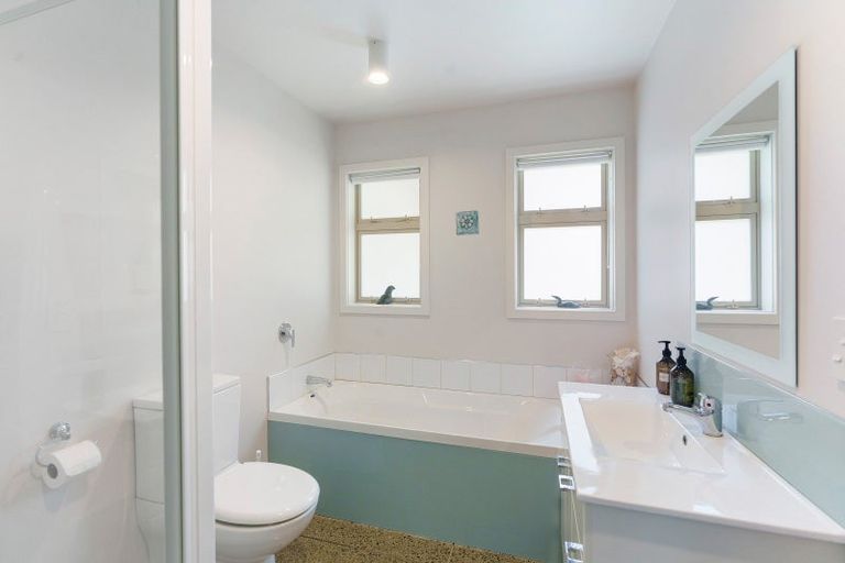 Photo of property in 24 Settlement Road, Te Horo, Otaki, 5582