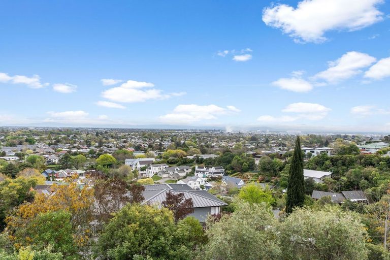 Photo of property in 35 Major Aitken Drive, Huntsbury, Christchurch, 8022