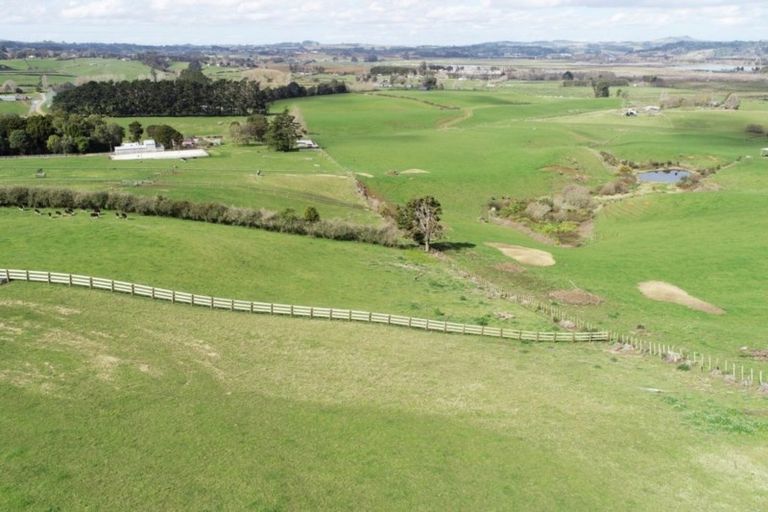 Photo of property in 205b Cameron Town Road, Pukekohe, 2678