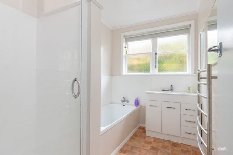 Photo of property in 153 Riverside Drive, Waiwhetu, Lower Hutt, 5010