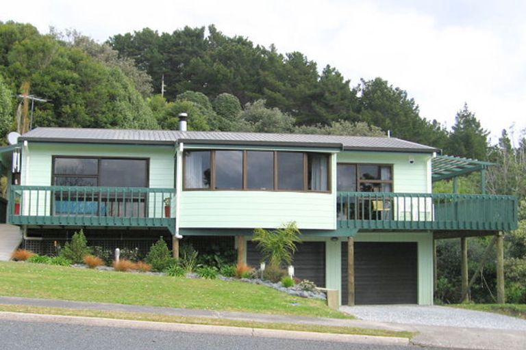 Photo of property in 336 Onemana Drive, Onemana, Whangamata, 3691