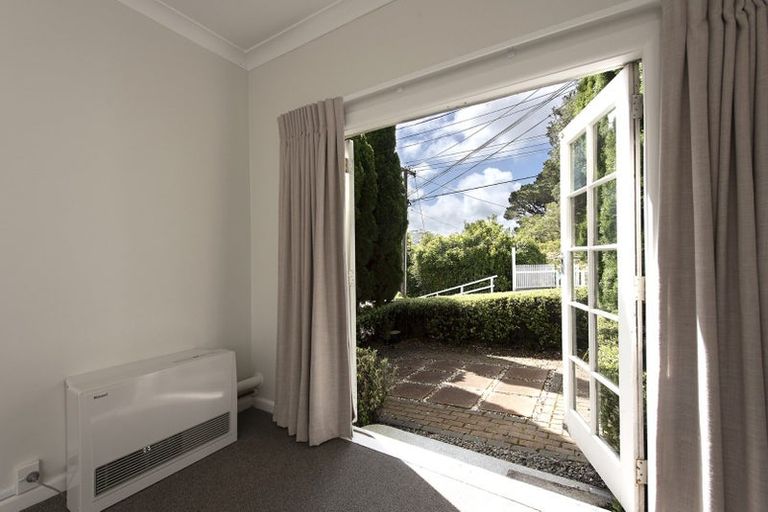 Photo of property in 1/18 Ponsonby Road, Karori, Wellington, 6012