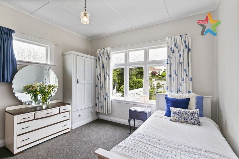 Photo of property in 428 Karori Road, Karori, Wellington, 6012