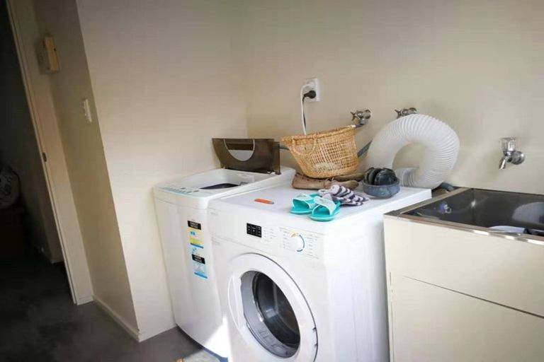 Photo of property in 2/65e Metcalfe Road, Ranui, Auckland, 0612