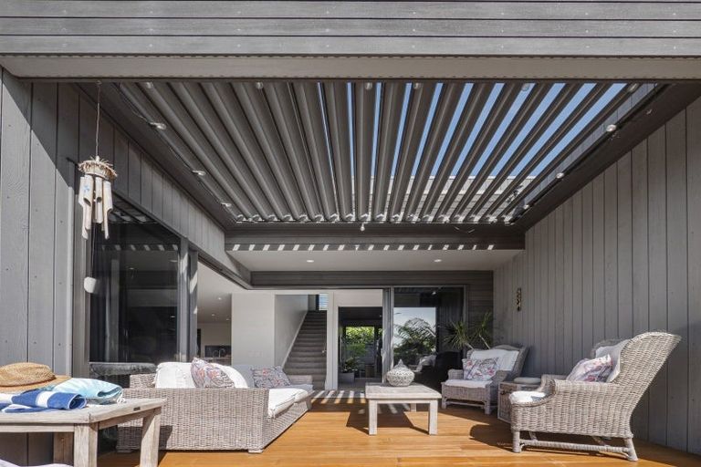 Photo of property in 563 Grenada Street, Papamoa Beach, Papamoa, 3118