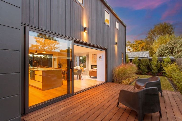 Photo of property in 86 Wairakei Road, Bryndwr, Christchurch, 8052