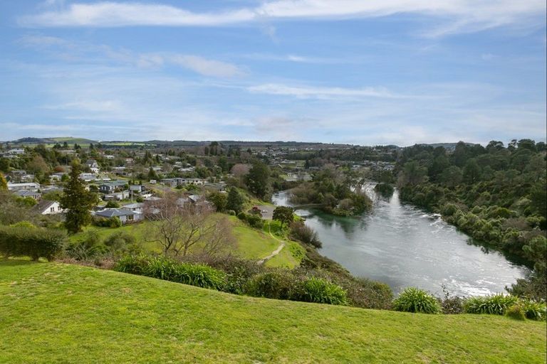 Photo of property in 184 Spa Road, Taupo, 3330