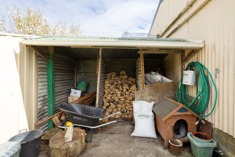 Photo of property in 6 Second Street, Kennington, Invercargill, 9871