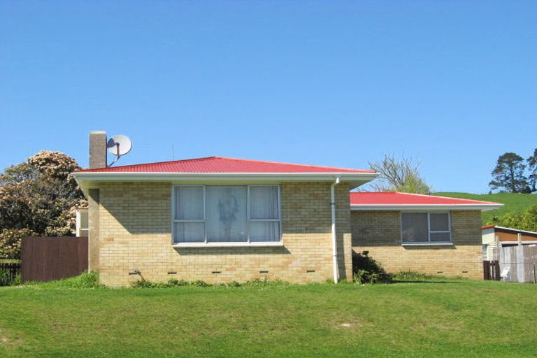 Photo of property in 13 Blundell Place, Huntly, 3700