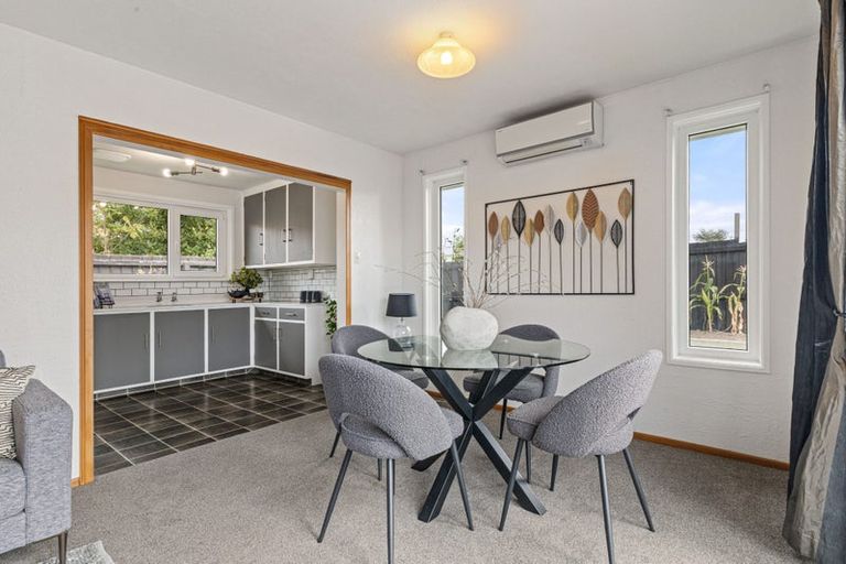 Photo of property in 2/77 Denise Crescent, Hornby, Christchurch, 8042