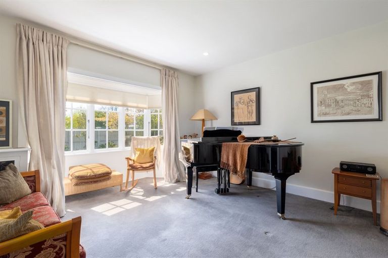 Photo of property in 4 Bradshaw Terrace, Riccarton, Christchurch, 8011