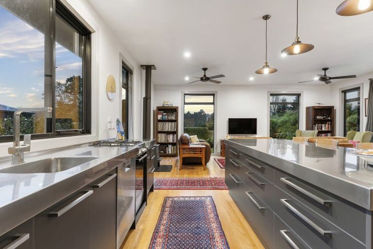 Photo of property in 10 Manuka Drive, Whangamata, 3691