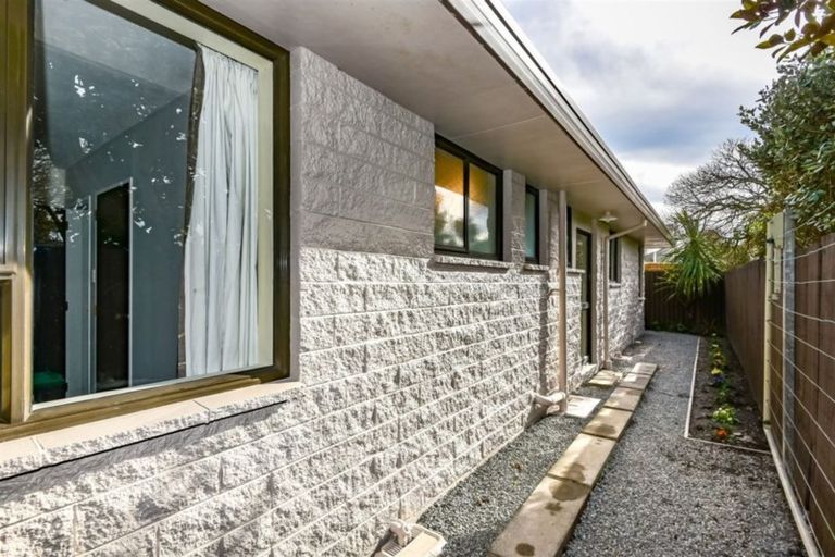 Photo of property in 2/40 Therese Street, Spreydon, Christchurch, 8024