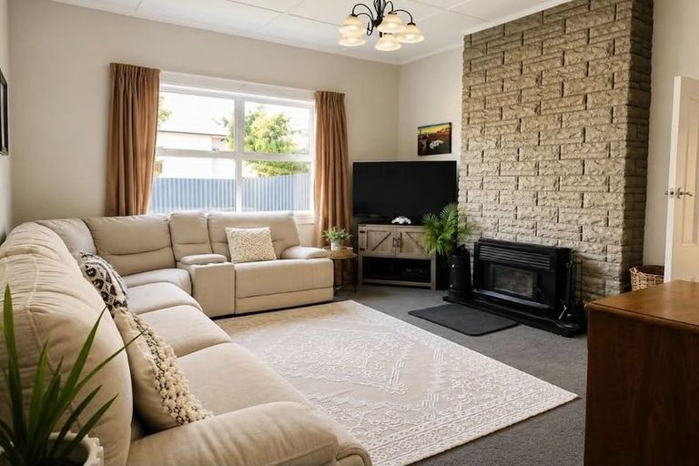 Photo of property in 48 Tees Street, South Hill, Oamaru, 9400