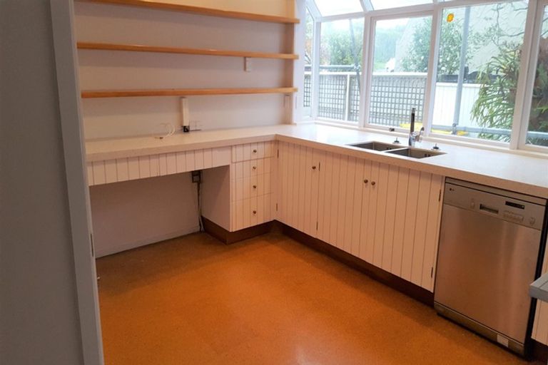 Photo of property in 1/10 Rewiti Avenue, Takapuna, Auckland, 0622