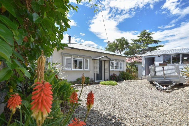 Photo of property in 29 Bedford Parade, Brighton, Dunedin, 9035