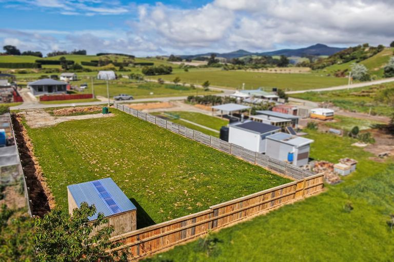 Photo of property in 70 Stafford Street, Hampden, 9410