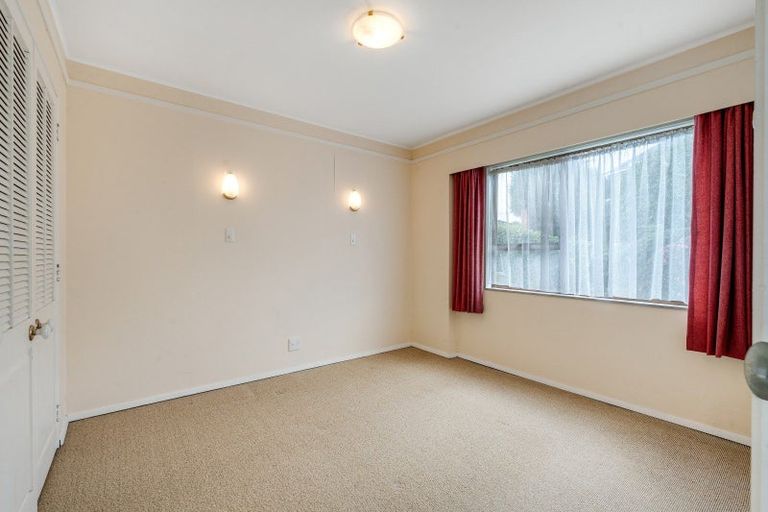 Photo of property in 4 Evelyn Road, Cockle Bay, Auckland, 2014