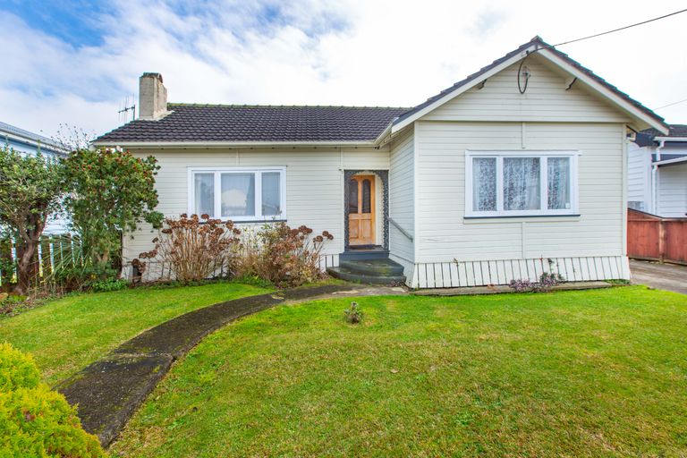 Photo of property in 4 Seddon Street, Te Aroha, 3320