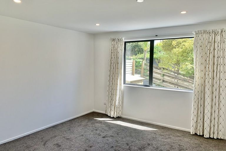 Photo of property in 2/147 Kowhai Road, Mairangi Bay, Auckland, 0630