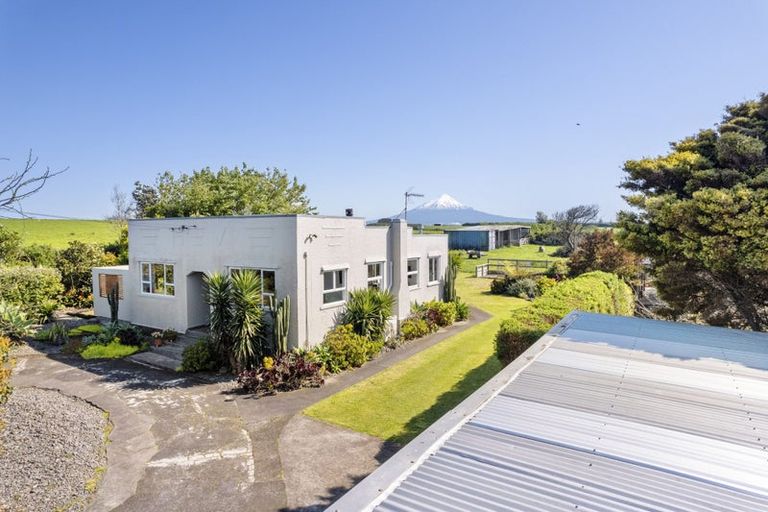 Photo of property in 103 Mclean Road, Okaiawa, Hawera, 4671